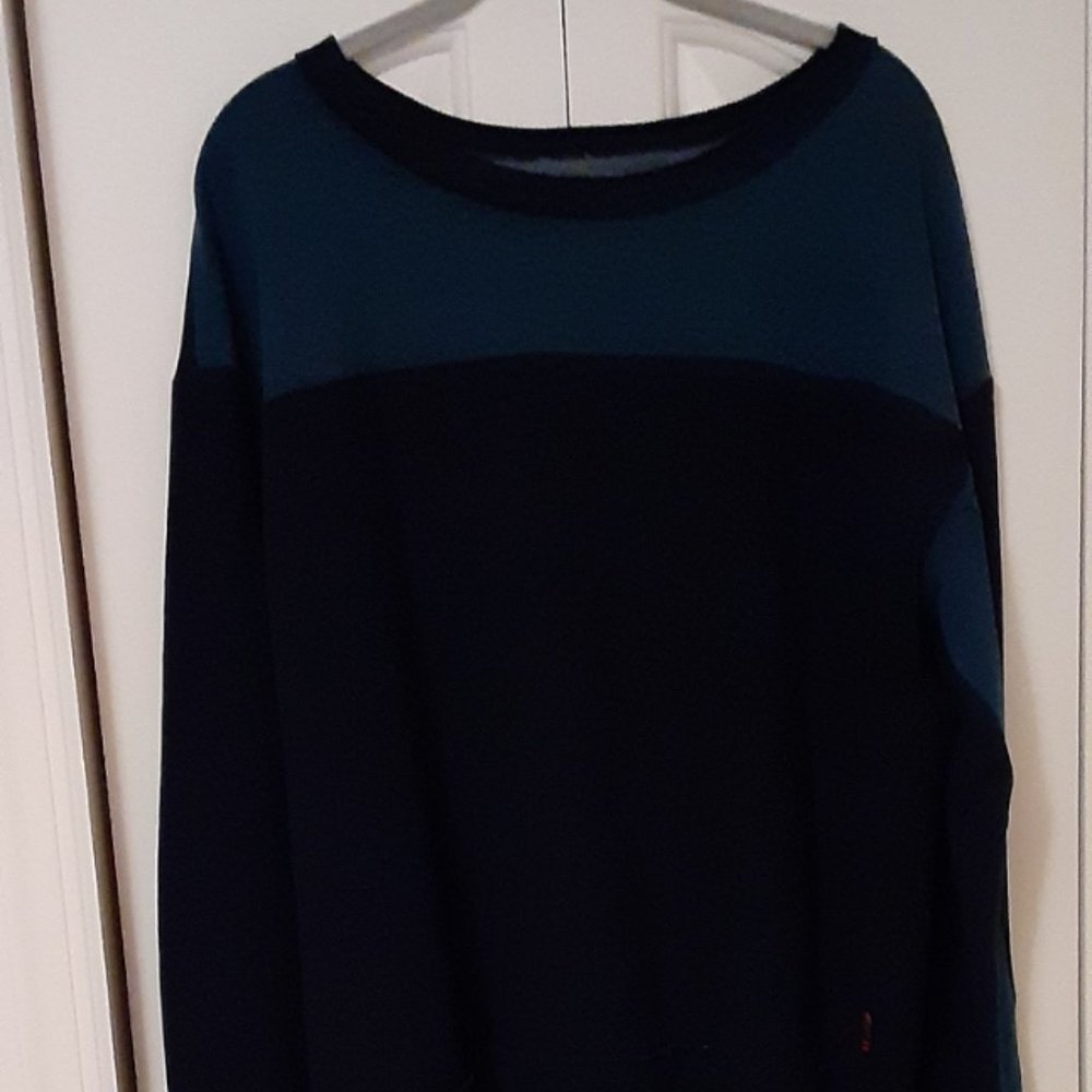 Peace Love World Navy Color-Blocked Top